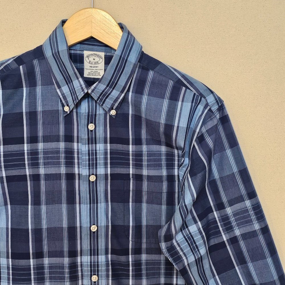 Brooks Brothers Non-Iron Regent Fit Button Down M